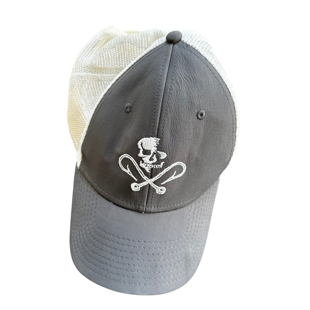 Salt Life Mens Trucker Hat Grey White Skull Fishing Hooks Snapback Mesh Cap